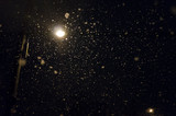 Fototapeta Kosmos - 雪と街灯