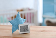 Digital Temperature And Humidity Control In Baby Room