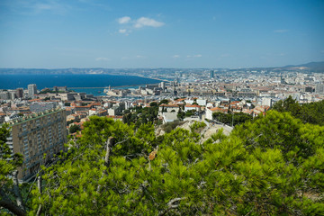 Wall Mural - Basilica Notre Dame de la Garde and old port Marseille