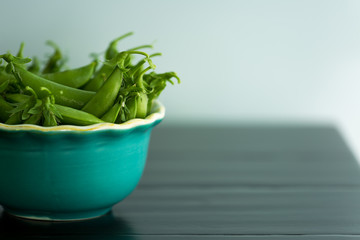 Wall Mural - Peas in bowl