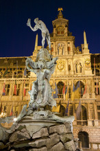 Brabo Fountain And Town Hall (1564), Grote Markt, Antwerp, Belgium