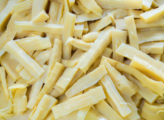 Boiled bamboo shoots, sliced and teared