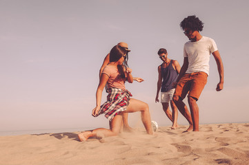 Wall Mural - Enjoying beach time together. 