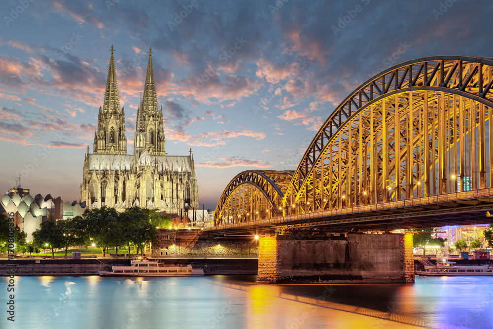 Köln Dom am Rhein mit Brücke Skyline - obrazy, fototapety, plakaty 