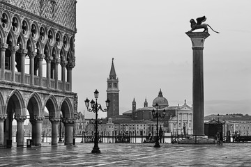 Venice Marco 2 Pier Maggiore BW