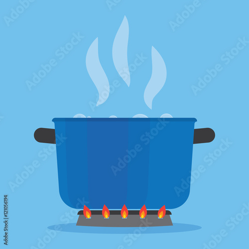 Valokuva Boiling water in pan on stove in the kitchen
