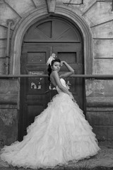 Wall Mural - Beautiful brunette bride black and white photo