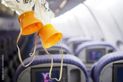 Fotomural cabin oxygen mask drop from the cabin ceiling