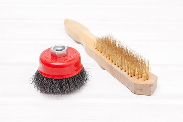 Two metal brush for clean