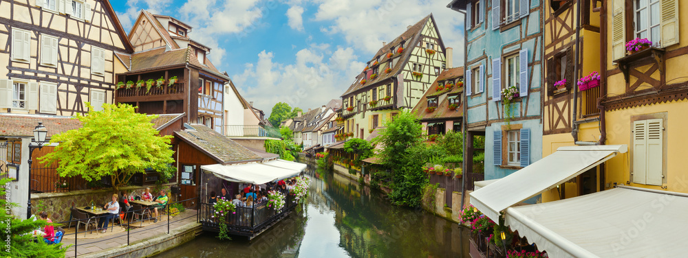 Beautiful old town Colmar, France. Panoramic view - obrazy, fototapety, plakaty 