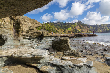 Rocky Cave