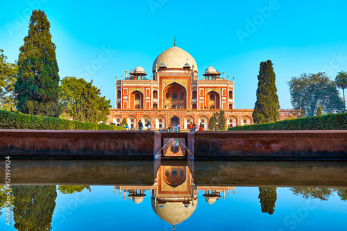 Fotografie, Obraz DELHI,INDIA-DECEMBER 14,2015: Humayun's Tomb (Mausoleum) in the garden of the Ch