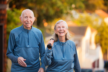 Wall Mural - Happy senior couple in athletic wear