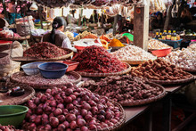 Myanmar - Maymyo Market