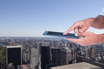 Man hand using tablet computer 