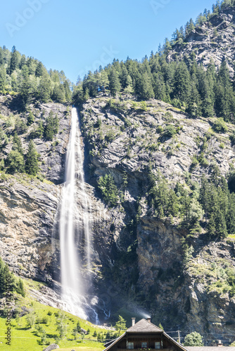 Wasserfall Fallbach in Kärnten Österreich mit 200 Meter Höhe - Aufnahme