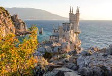 The Swallow's Nest Is A Decorative Castle Located At Gaspra, A Small Spa Town Between Yalta And Alupka, In Crimea