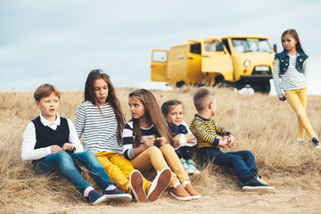 Sticker - Fashion children in autumn field