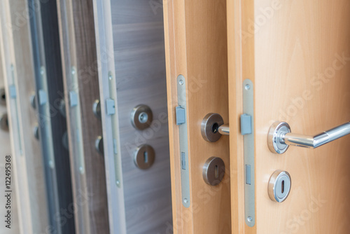 Fotografie, Tablou Innentüren auswählen, verschiedene Holzfurniere