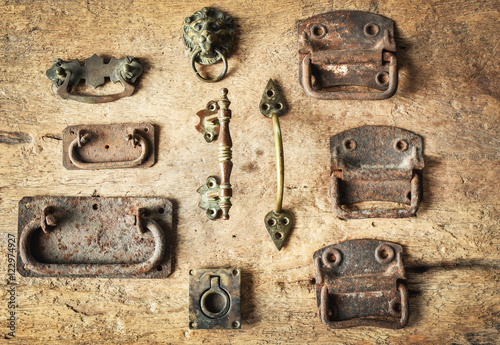 Display Of Vintage Furniture Hardware Antique Metal - Antique Furniture Hardware Display Of Vintage Furniture Hardware Antique Metal - Antique Furniture Hardware
