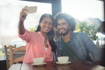 Poster - Couple taking selfie from mobile phone