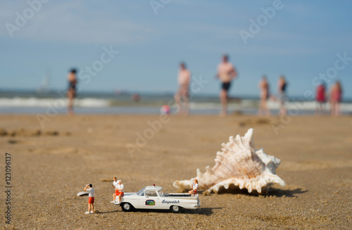 H0 Figuren Baywatch Am Strand Von Scheveningen Buy This Stock