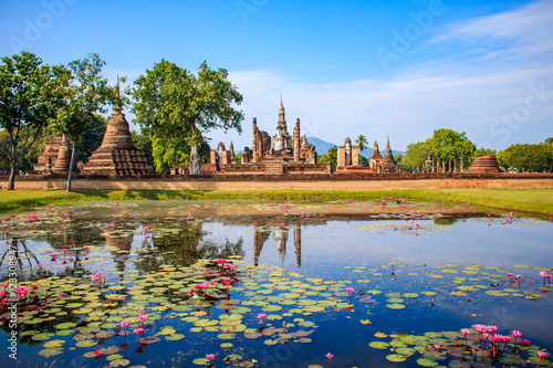 Cuadros en Lienzo sukhothai historical park, thailand.
