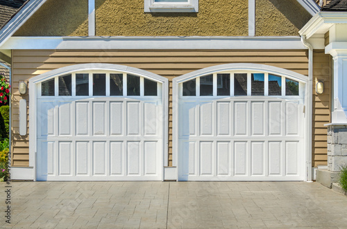 Luxury House With Double Garage Door In Vancouver Canada Buy
