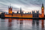 Fototapeta Londyn - Sunset at the Big Ben in London, England