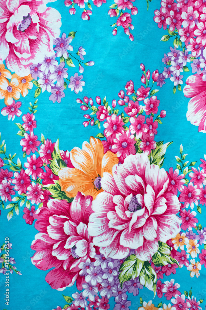 Traditional Taiwanese/Chinese floral fabric 台湾の花柄の布「客家花