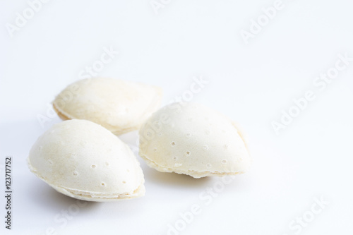 Fotografía dulce con forma de almendra relleno de turrón