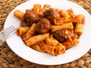 Sticker - Itailian penne pasta with meatballs and tomatoes sauce. Horizont