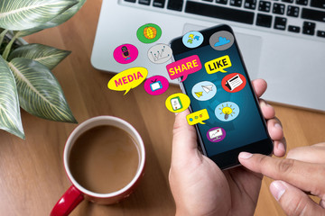 Poster - APP drawn media icons