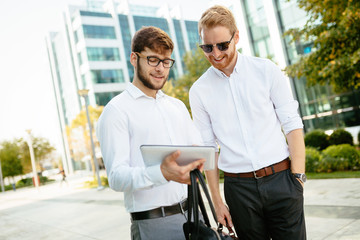 Sticker - Businesspeople looking at tablet