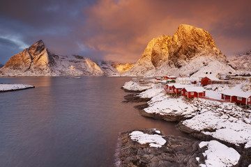 Wall Mural - Spectacular light over Reine village on the Lofoten, Norway