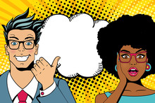 Wow Couple Faces. Handsome Happy Young Surprised  Man And Sexy Woman In Glasses With Open Mouths And Empty Speech Bubble. Vector Colorful Cartoon Background In Pop Art Comic Retro Style/