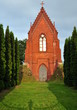 © thauwald-pictures - Backsteinerne Friedhofskapelle in Kretinga