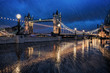 Tower-Bridge London bei Abenddämmerung