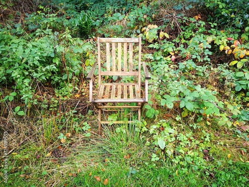 Holzstuhl Grun - minimalistisches Interieur