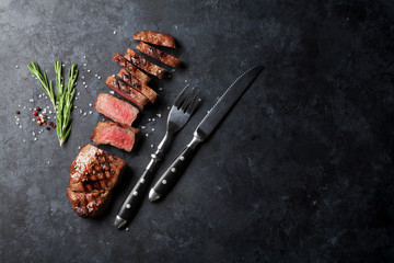 Canvas Print - Grilled sliced beef steak