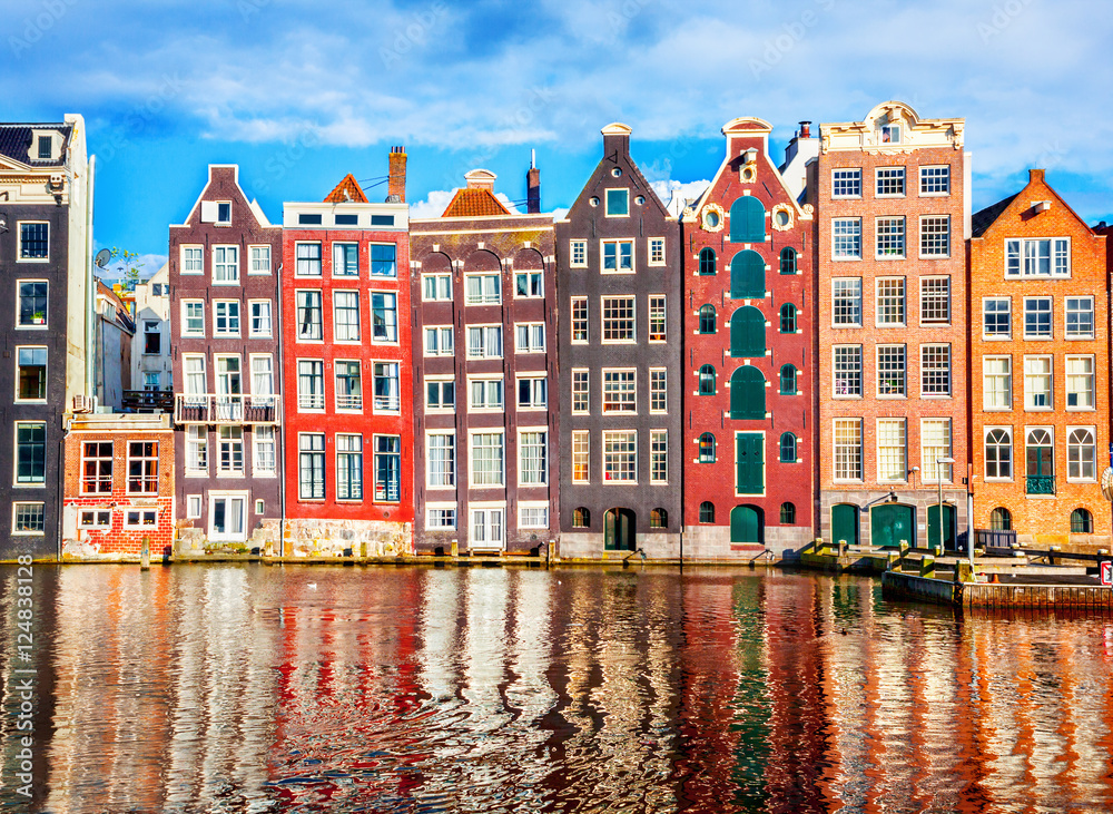 Houses in Amsterdam - obrazy, fototapety, plakaty 