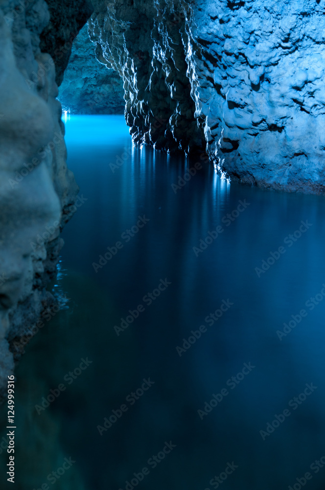 青の洞窟Stock Photo | Adobe Stock
