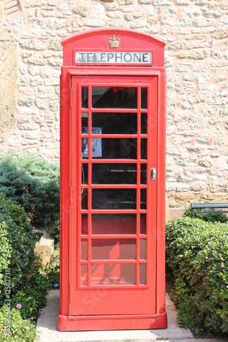 Naklejka na drzwi Red telephone box