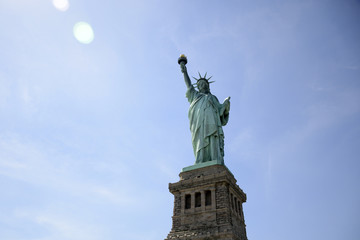 Wall Mural - Statue of Liberty New York Skyline Monument 8