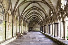 Image Of The External Covered Walkway Of The Salisbury Cathedral Cloisters. An Exterior Walkway Around The Outside Of The Cathedral.