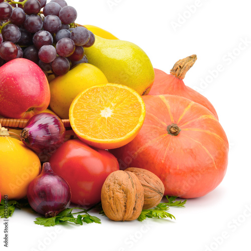 Tapeta ścienna na wymiar fruits and vegetables isolated on a white background