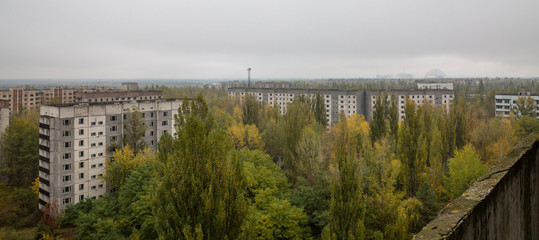 Wall Mural - Hochhäuser in Prypjat bei Chernobyl