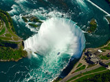 Chutes du Niagara vues du ciel