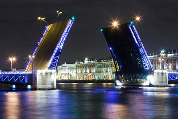 Open Palace Bridge