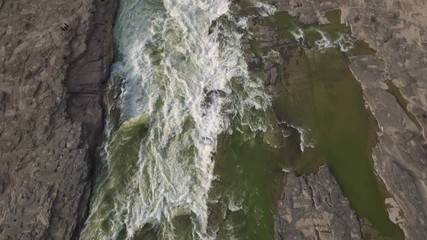 Wall Mural - yellow river hukou waterfalls china